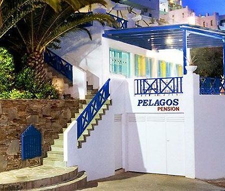 Pelagos Hotel - Apartments Иос Хора Екстериор снимка